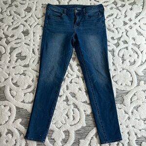 American Eagle Dream Jean Jegging 10 regular